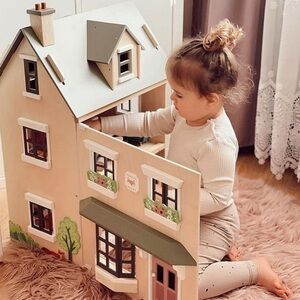 NWT Tender Leaf Toys Foxtail Villa